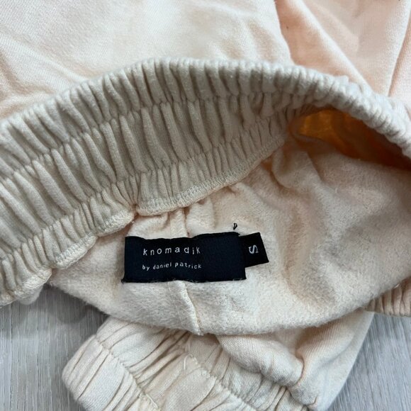 Daniel Patrick LA Knomadik Drawstring Oversize Hooded Vest and Jogger Set - Picture 8 of 8